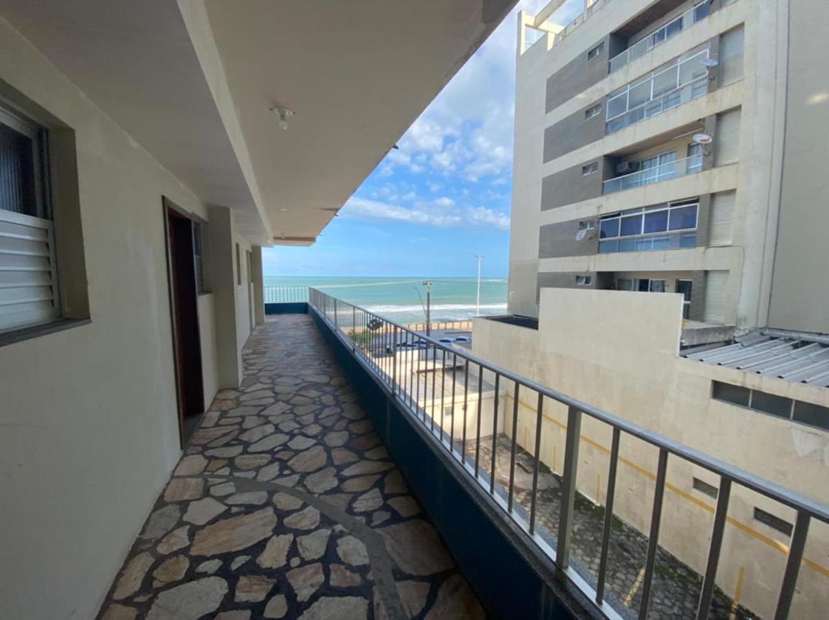 Apartamento Vista Mar - 2 quartos - Praia do Morro - prédio frente Mar - elevador - atravessou a avenida, já está na praia - com garagem - internet Guarapari Esterno foto